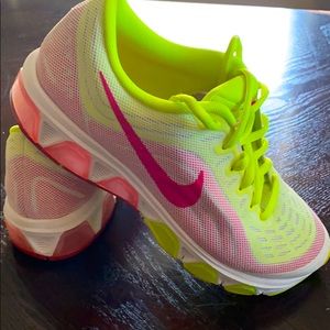 Nike Tailwind 6 Sneakers
